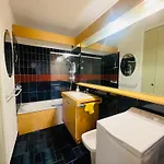- T3 Spacieux Avec Parking A 30m De La - Fr-1-309-242 Apartmán